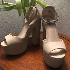 Steve Madden Whitman Heels